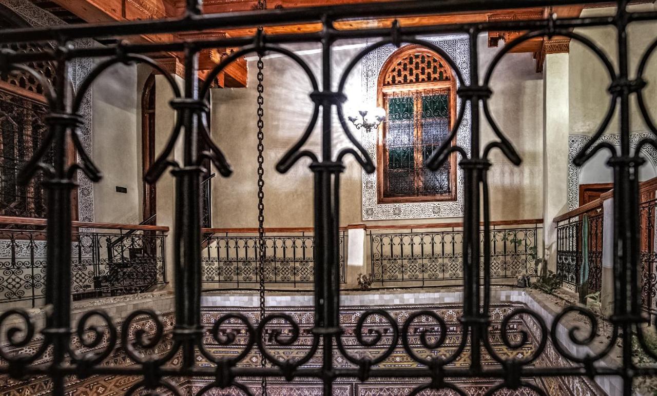 Riad Mama H&K Meknès Екстериор снимка