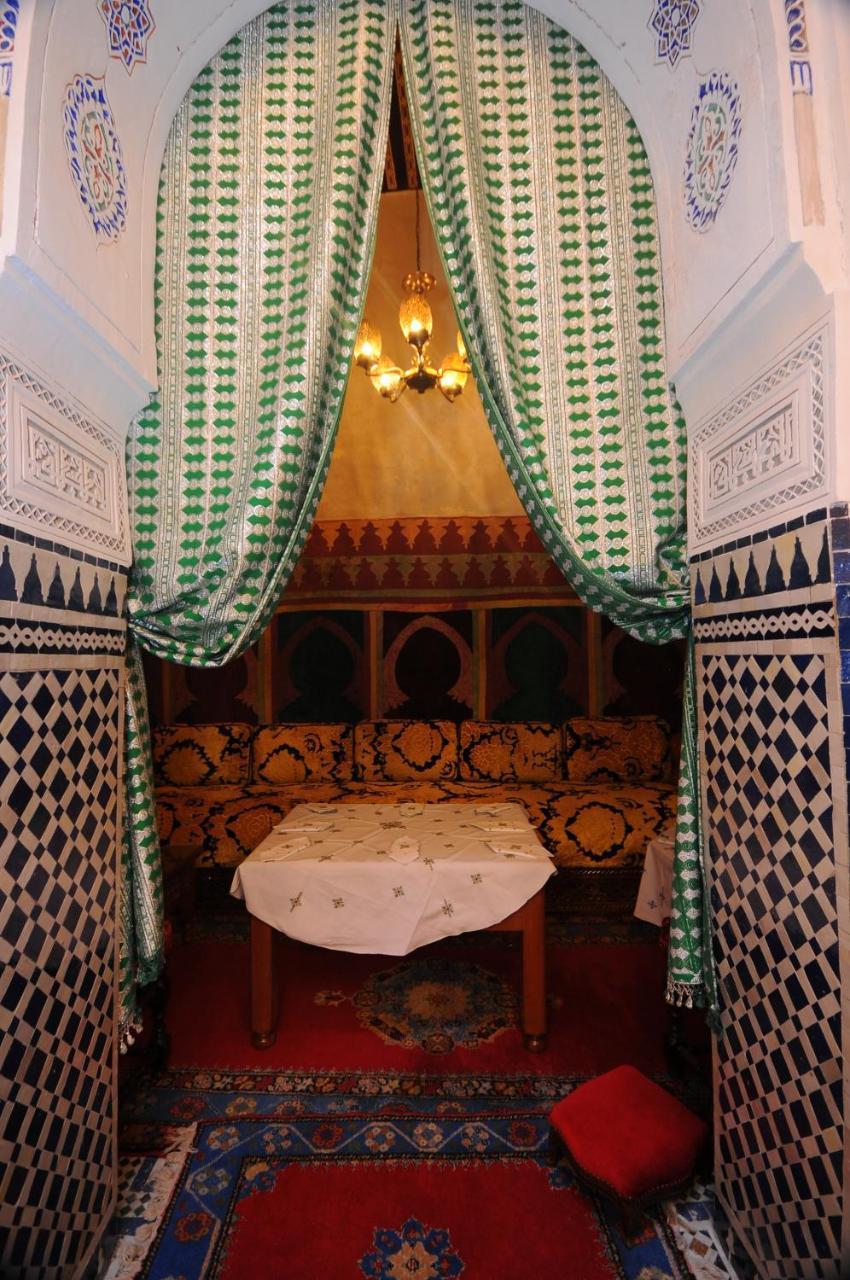 Riad Mama H&K Meknès Екстериор снимка