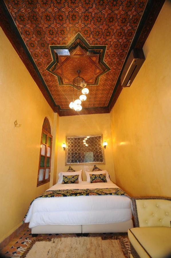 Riad Mama H&K Meknès Екстериор снимка